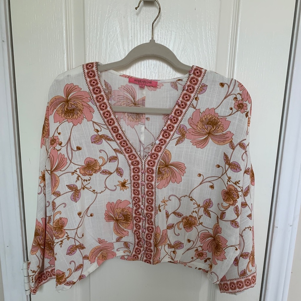 Rose & Olive White Floral Embroidered V-Neck Tunic